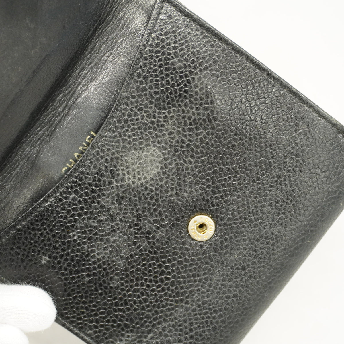 【6gd5351-k】シャネル 財布 キャビアスキン ブラック ゴールド金具【中古】レディース
