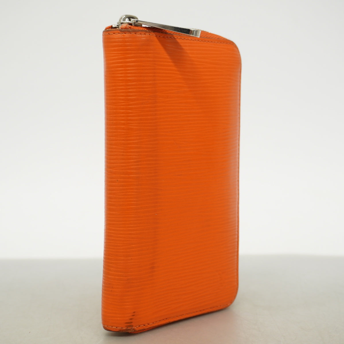 【6gd5356-k】ルイヴィトン 財布 エピ ジッピーコンパクトウォレット M60425 ピモン【中古】レディース
