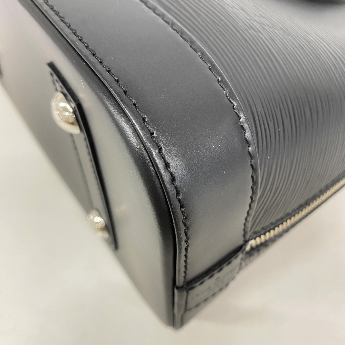 【6gd5362】ルイヴィトン ハンドバッグ エピ アルマPM M40302 ノワール【中古】レディース