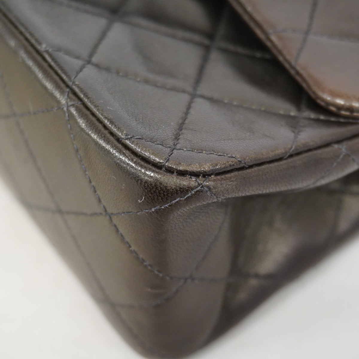 【6ge5379】シャネル ショルダーバッグ マトラッセ Wフラップ Wチェーン ラムスキン ブラック ゴールド金具【中古】レディース