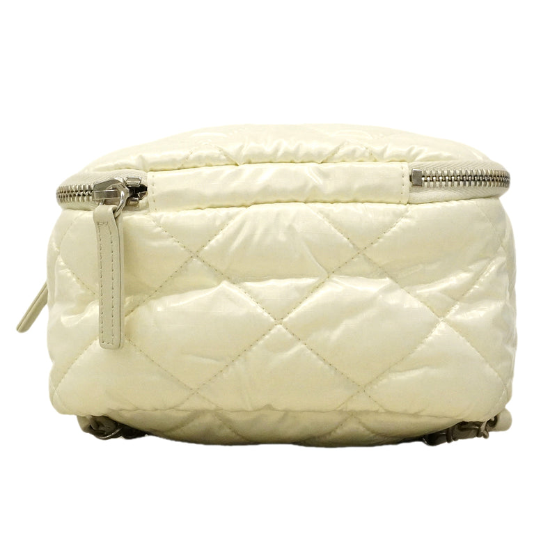 【6ge5414】シャネル リュック・デイパック ネージュコレクション ナイロン ホワイト シルバー金具【中古】レディース