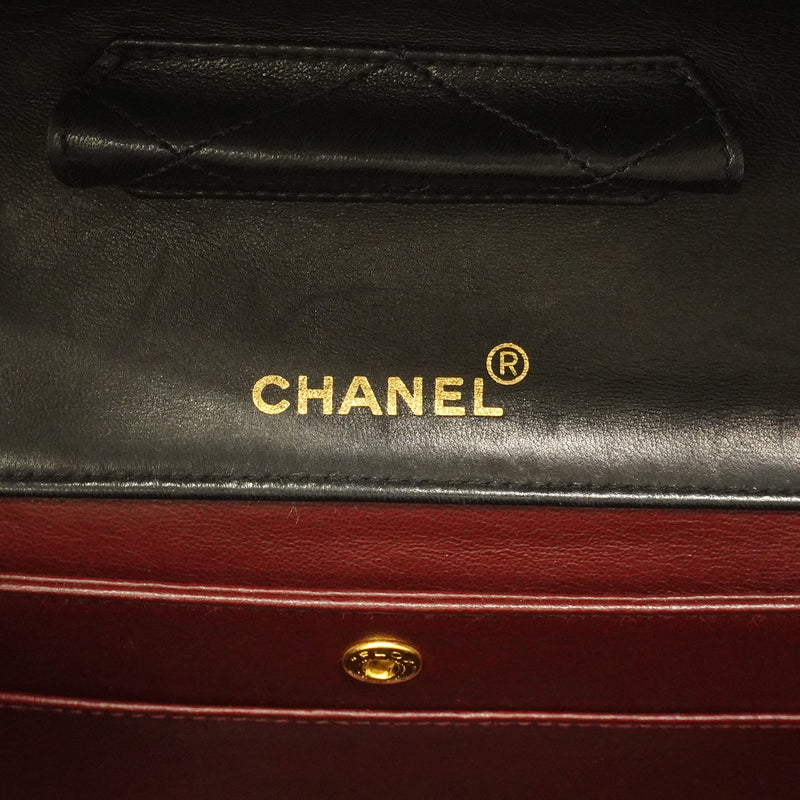 【6ge5418】シャネル ショルダーバッグ マトラッセ Wチェーン ラムスキン ブラック ゴールド金具【中古】レディース