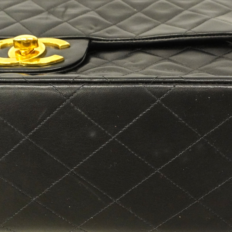 【6ge5419】シャネル ショルダーバッグ デカマトラッセ Wチェーン ラムスキン ブラック ゴールド金具【中古】レディース