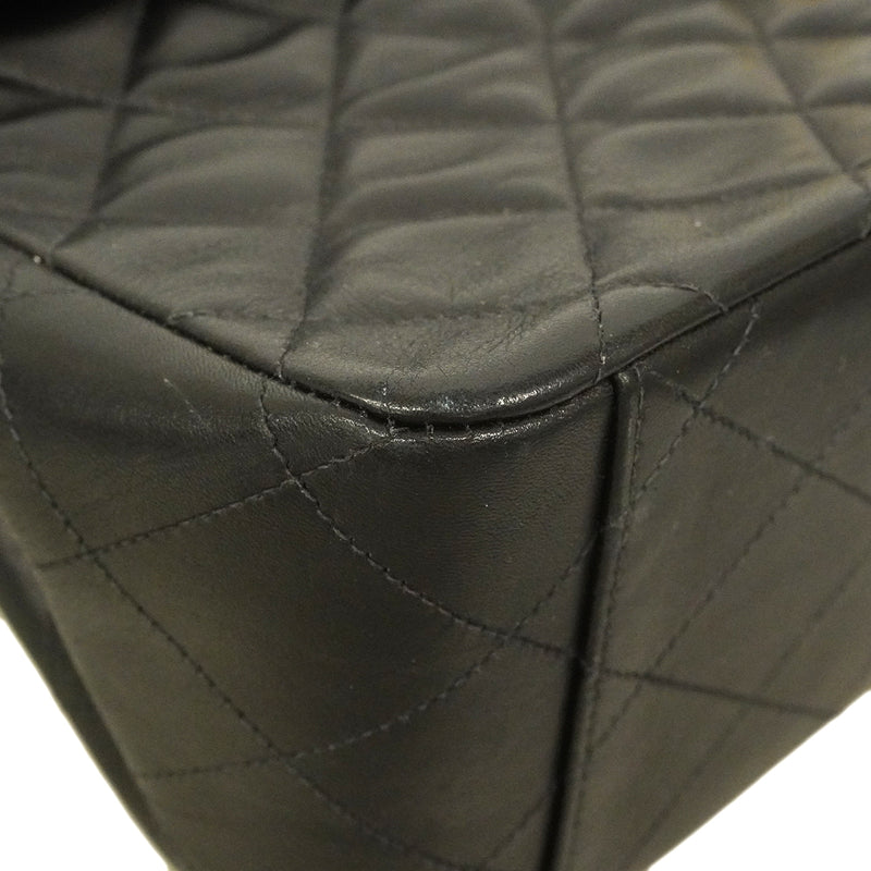【6ge5419】シャネル ショルダーバッグ デカマトラッセ Wチェーン ラムスキン ブラック ゴールド金具【中古】レディース