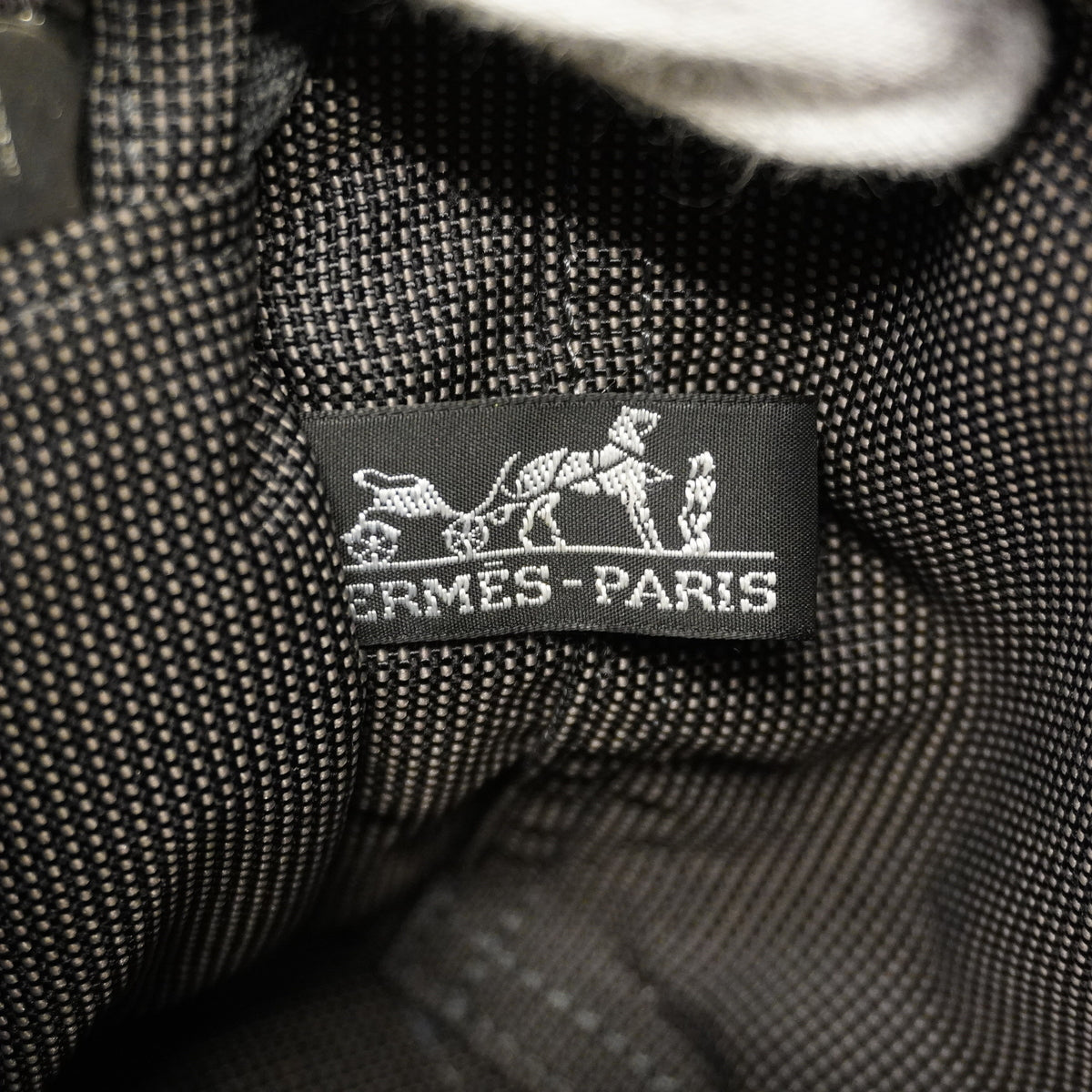 【6ge5444-k】エルメス ハンドバッグ エールラインPM ナイロン グレー シルバー金具【中古】メンズ レディース ユニセックス
