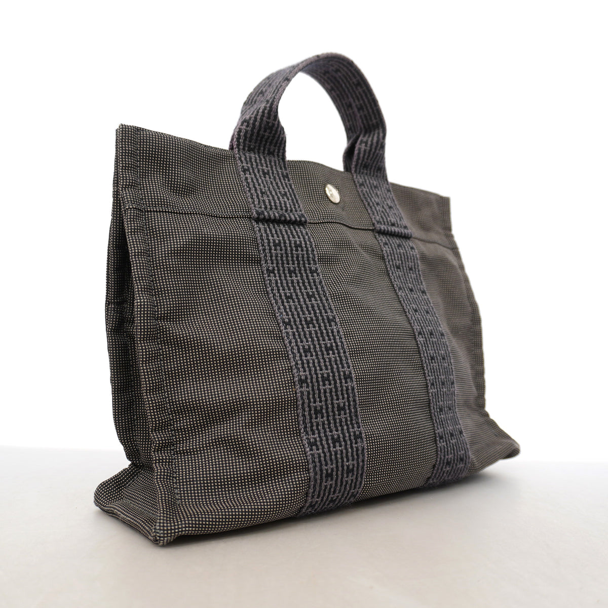 【6ge5444-k】エルメス ハンドバッグ エールラインPM ナイロン グレー シルバー金具【中古】メンズ レディース ユニセックス