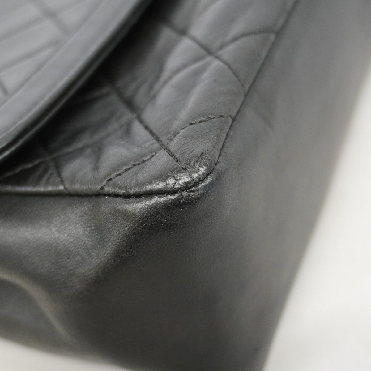 【6ge5456-k】シャネル ショルダーバッグ マトラッセ チェーンショルダー ラムスキン ブラック ゴールド金具【中古】レディース