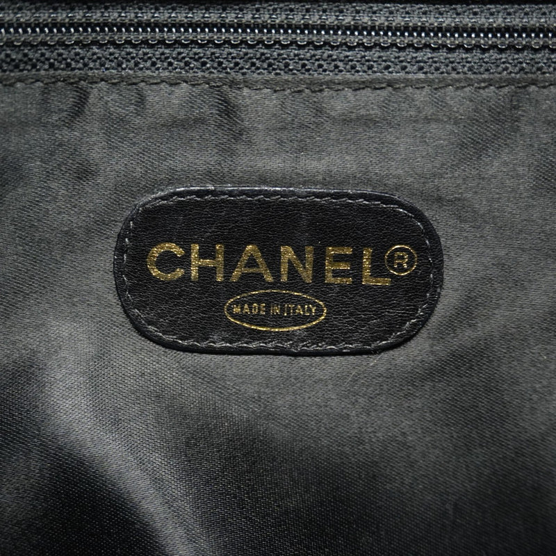【6ge5459-k】シャネル リュック・デイパック マトラッセ ラムスキン ブラック ゴールド金具【中古】レディース