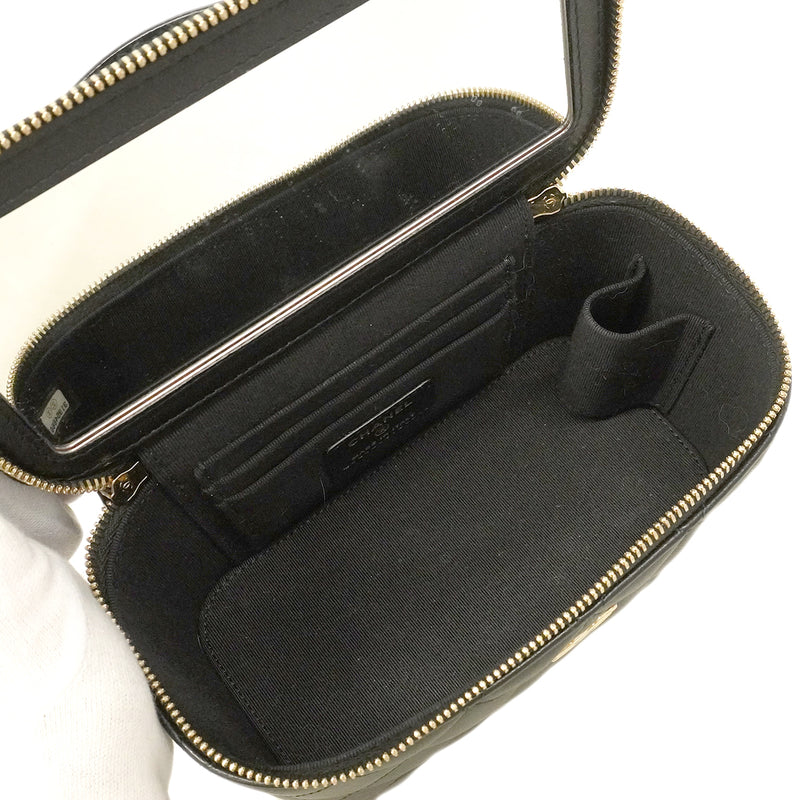 【6ge5473】シャネル バニティバッグ マトラッセ チェーンショルダー ラムスキン ブラック シャンパンゴールド金具 2wayバッグ【中古】レディース