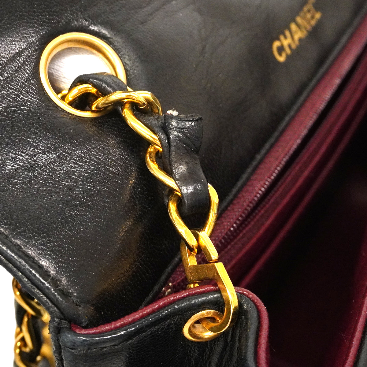 【6ge5479】シャネル ショルダーバッグ ダイアナ チェーンショルダー ラムスキン ブラック ゴールド金具【中古】レディース