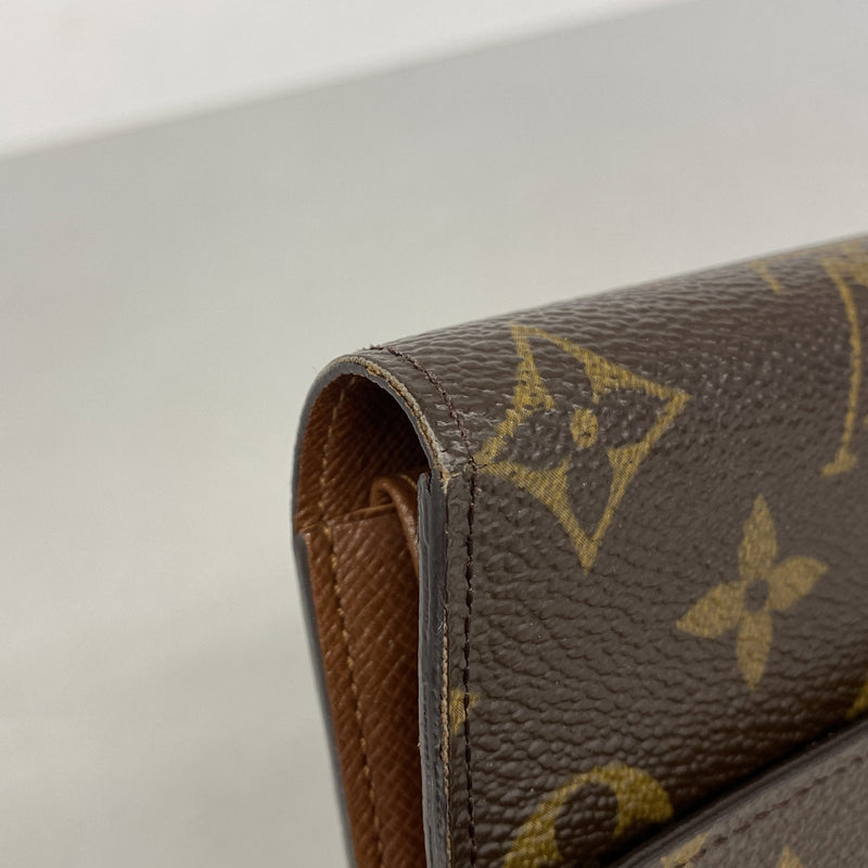 【6ge5495】ルイヴィトン 三つ折り長財布 モノグラム ポルトトレゾールインターナショナル M61215 ブラウン【中古】メンズ レディース ユニセックス