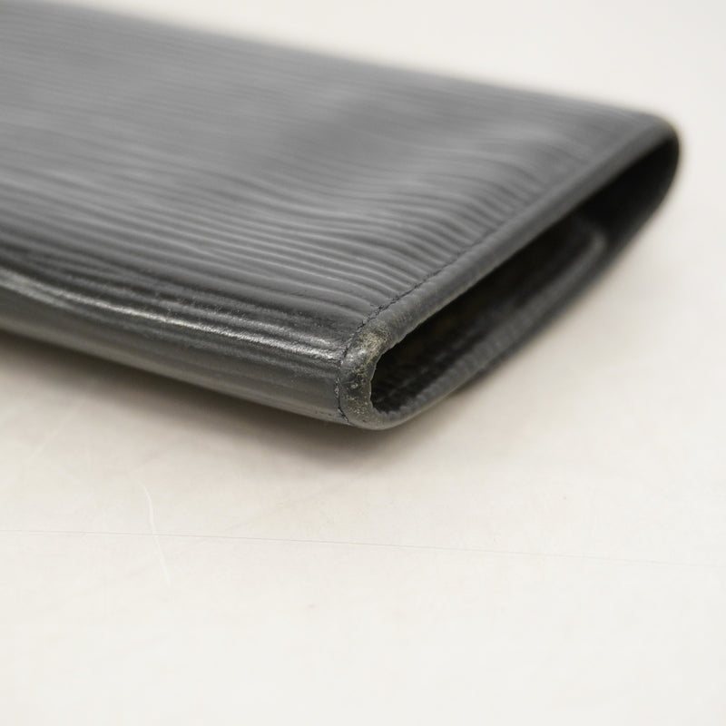 【6ge5538】ルイヴィトン キーケース エピ ミュルティクレ6 M63812 ノワール【中古】メンズ レディース ユニセックス