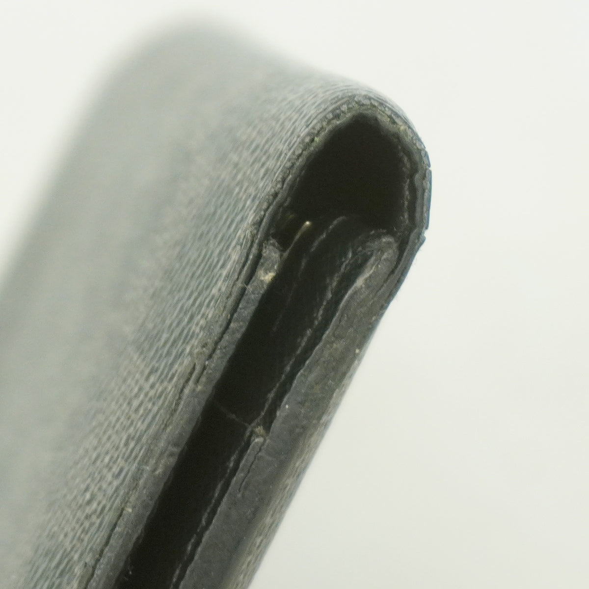 【6ge5595】ルイヴィトン 長財布 ダミエ・グラフィット ポルトフォイユアレクサンドル N61063 ブラック【中古】メンズ