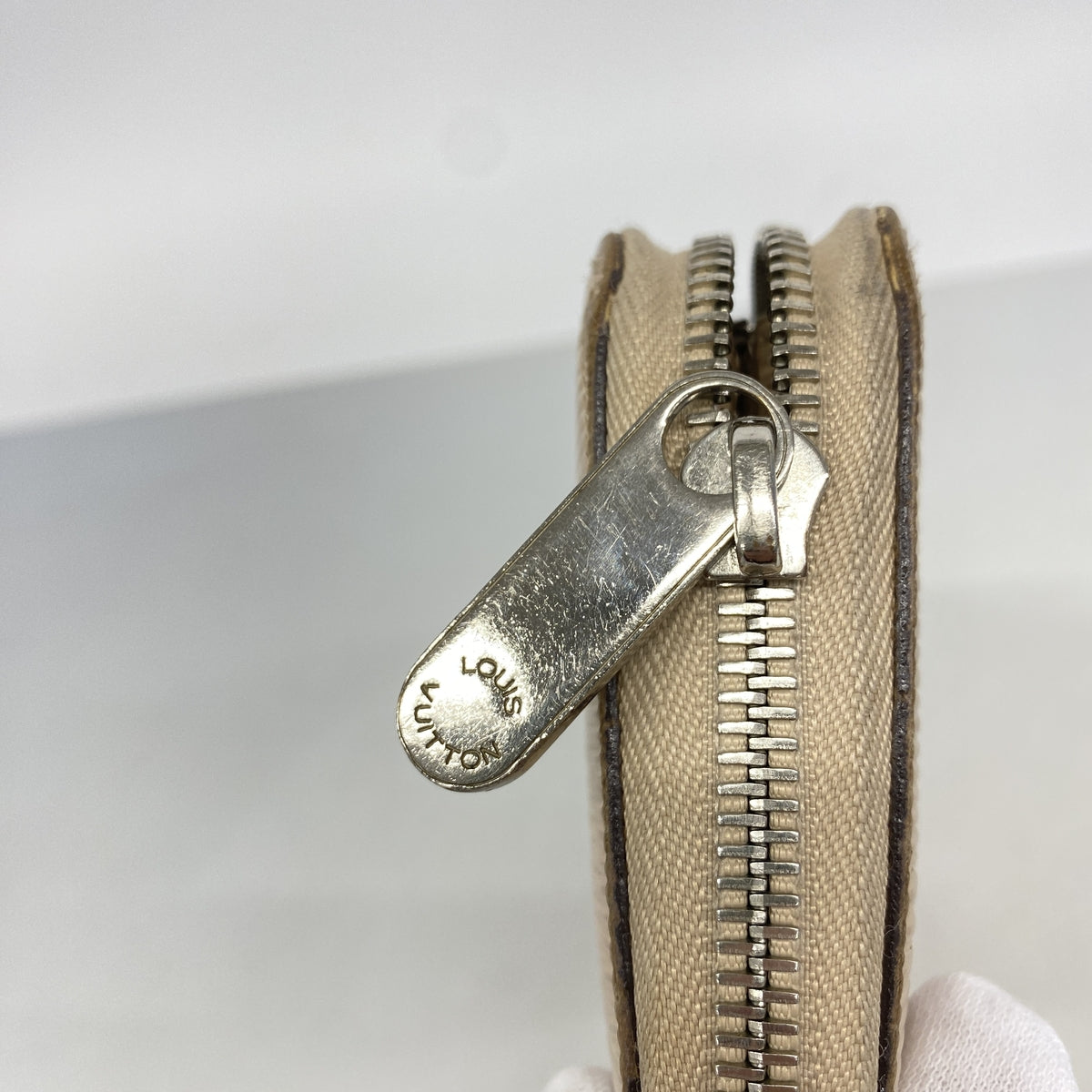 【6ge5625】ルイヴィトン 長財布 エピ ジッピーウォレット M60719 デュンヌ【中古】メンズ レディース ユニセックス