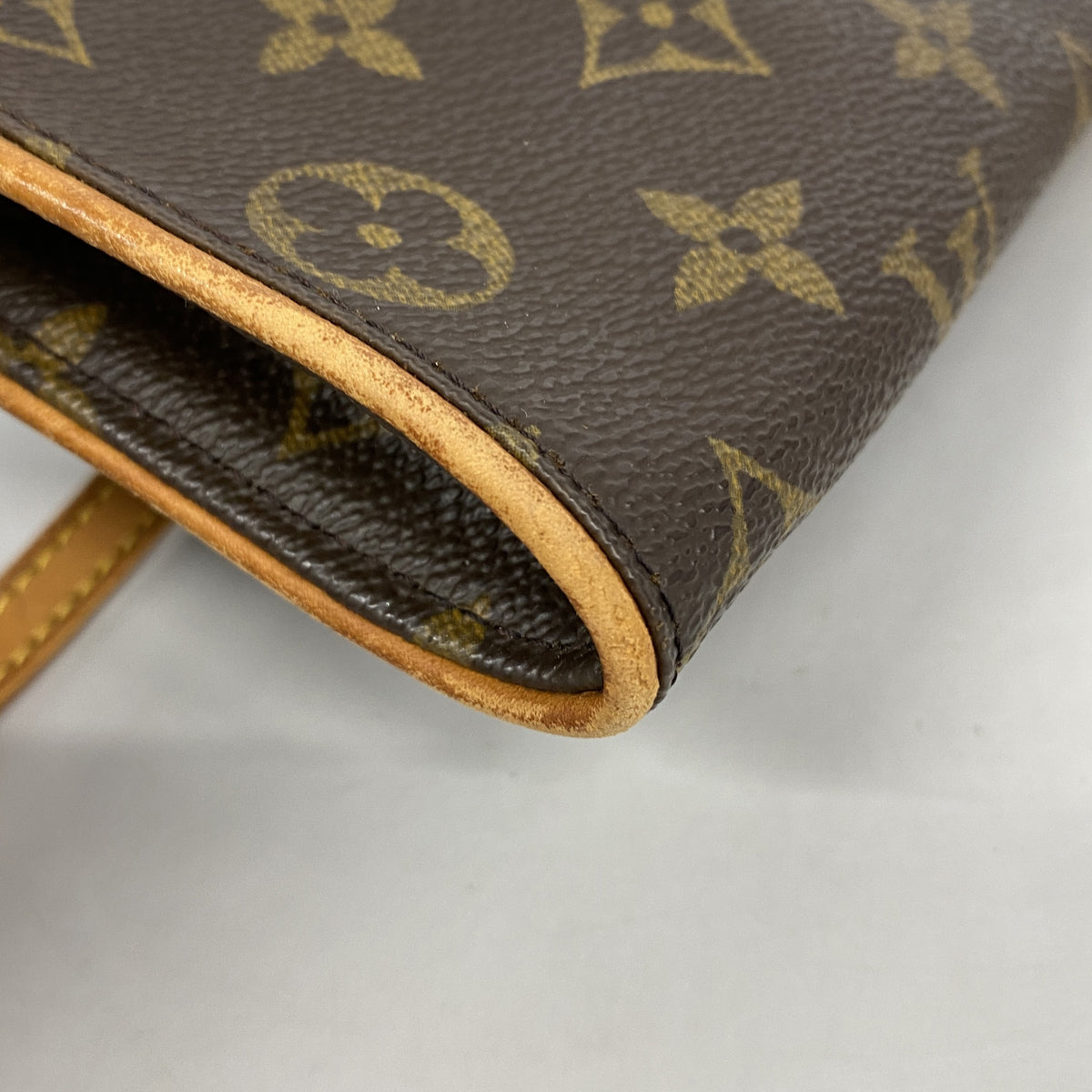 【6ge5629】ルイヴィトン ショルダーバッグ モノグラム ポシェットツインPM M51854 ブラウン【中古】レディース