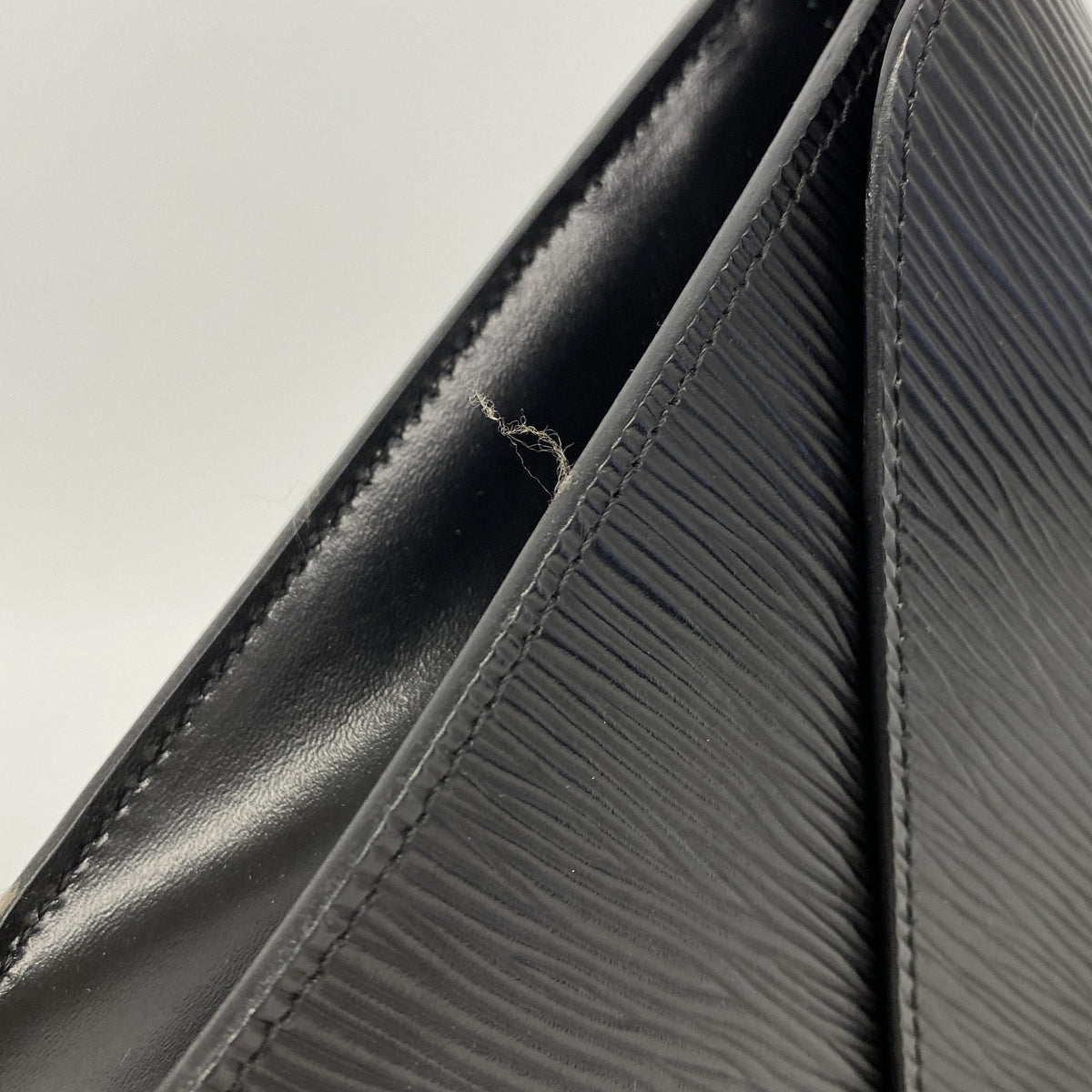 【6ge5634】ルイヴィトン クラッチバッグ エピ アールデコ M52632 ノワール【中古】メンズ