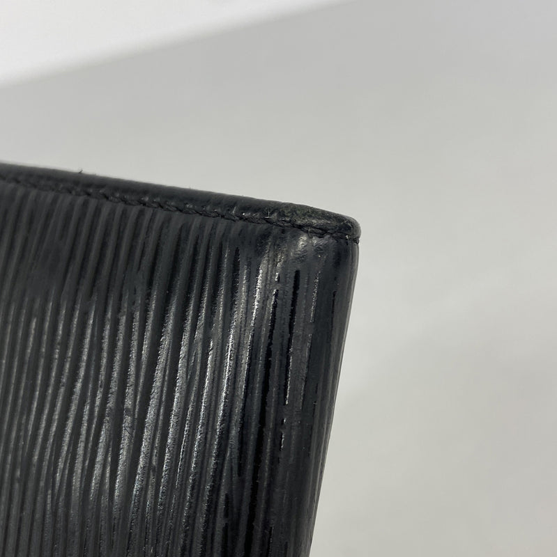 【6ge5650】ルイヴィトン キーケース エピ ミュルティクレ4 M63822 ノワール【中古】メンズ レディース ユニセックス