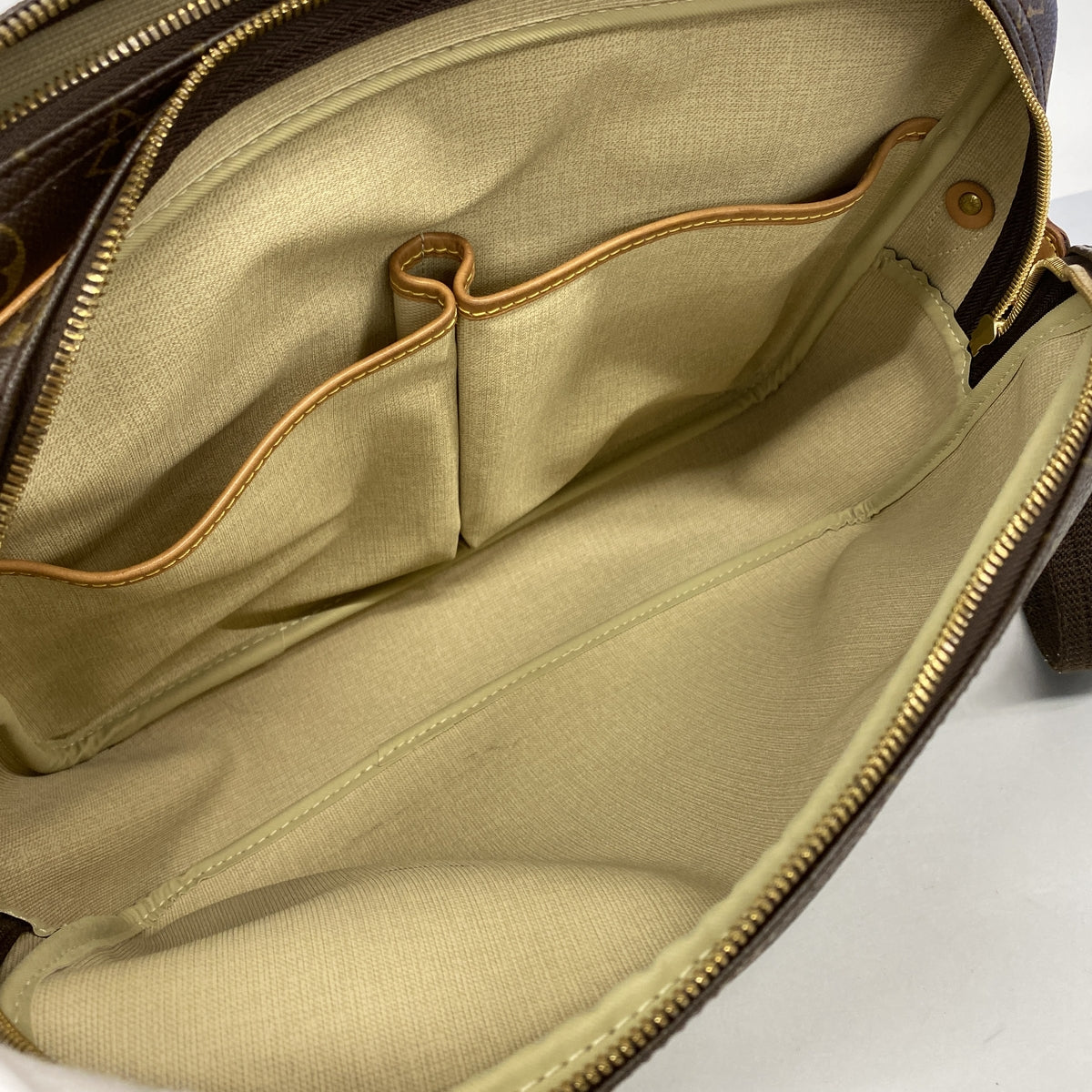 【6ge5695】ルイヴィトン ショルダーバッグ モノグラム リポーターGM M45252 ブラウン【中古】レディース