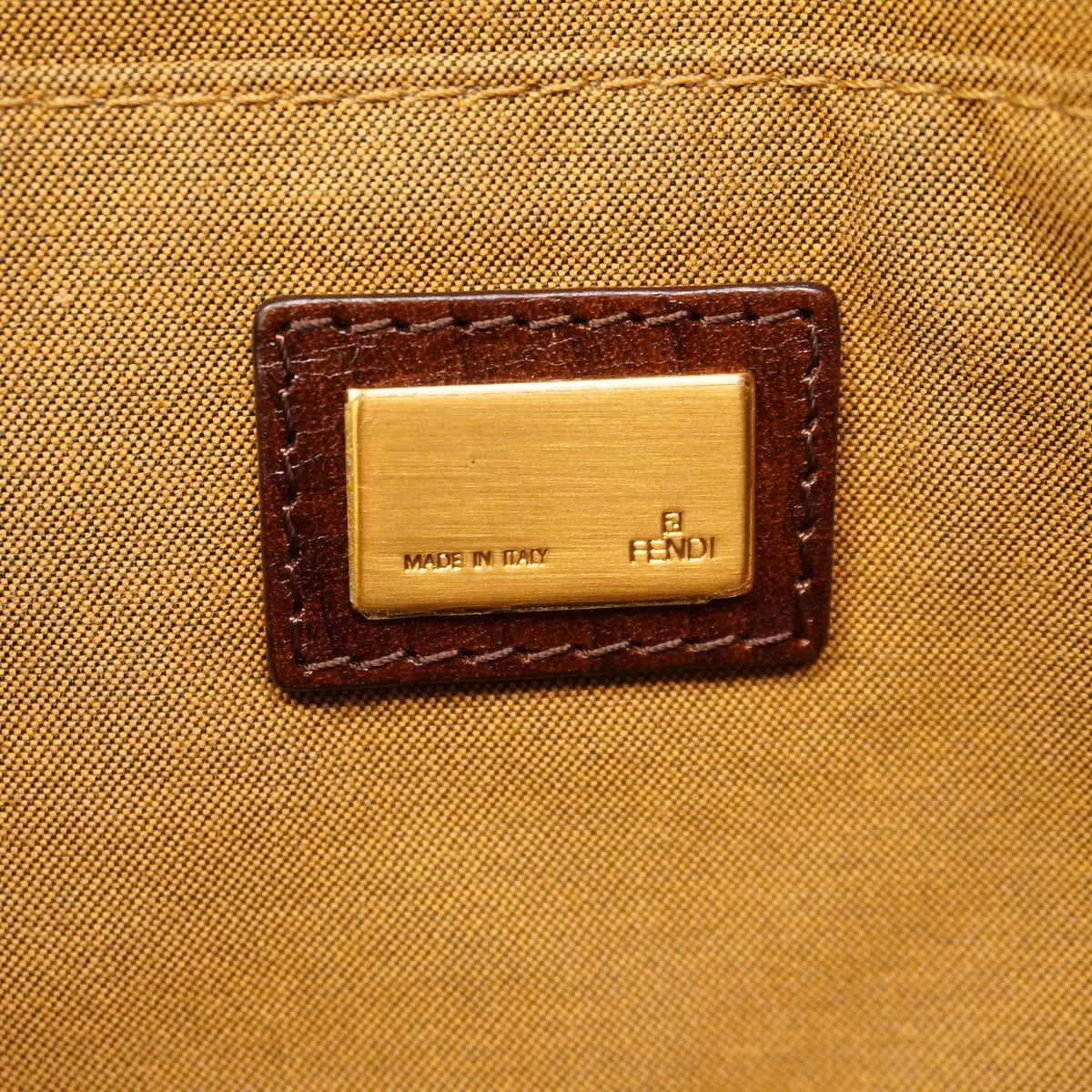 【6ge5700】フェンディ トートバッグ ズッキーノ ナイロンキャンバス カーキグリーン ゴールド金具【中古】レディース