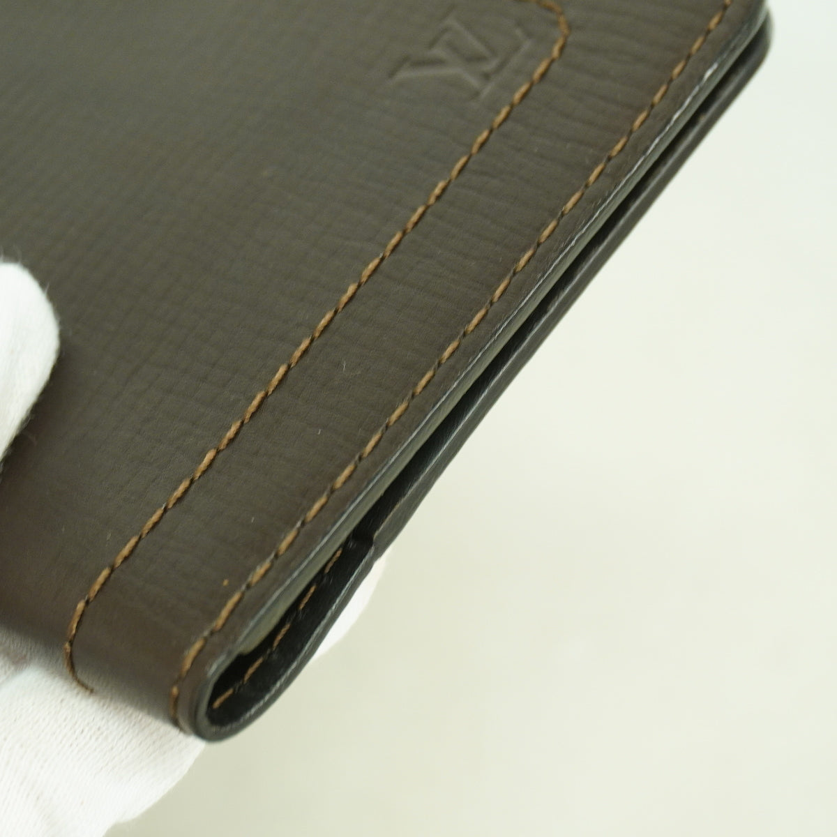 【6ge5737】ルイヴィトン パスポートケース ユタ カフェ【中古】メンズ