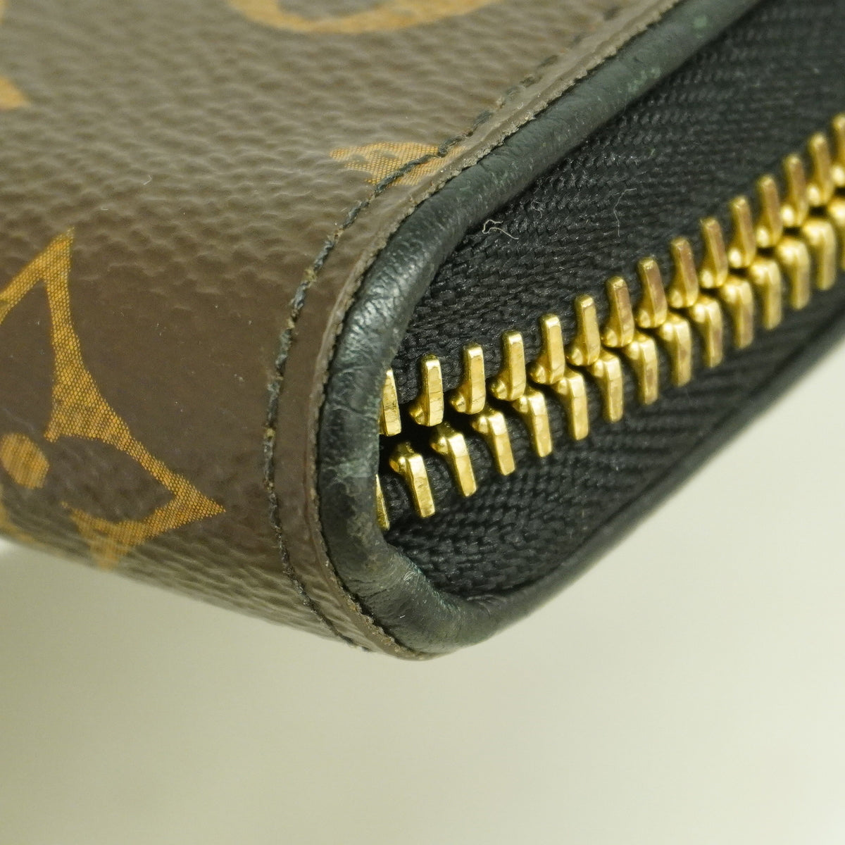 【6ge5747】ルイヴィトン 長財布 モノグラム ジッピーウォレットレティーロ M61855 ノワール【中古】メンズ レディース ユニセックス