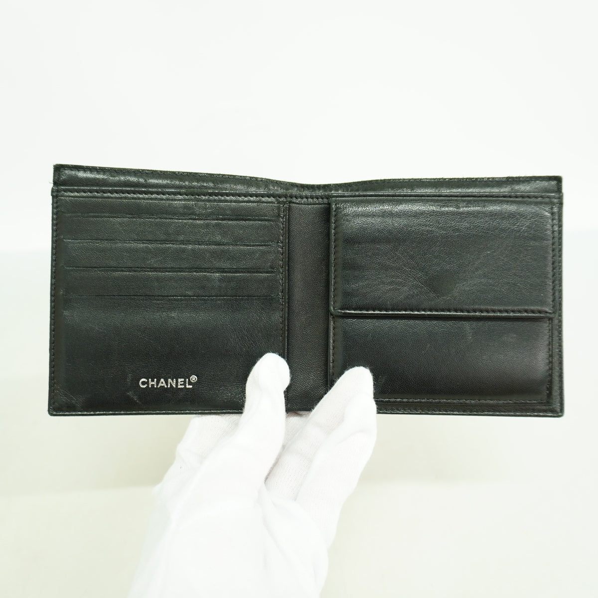 【6ge5753-k】シャネル 財布 ニュートラベル ナイロン キャンバス ブラック シルバー金具【中古】レディース