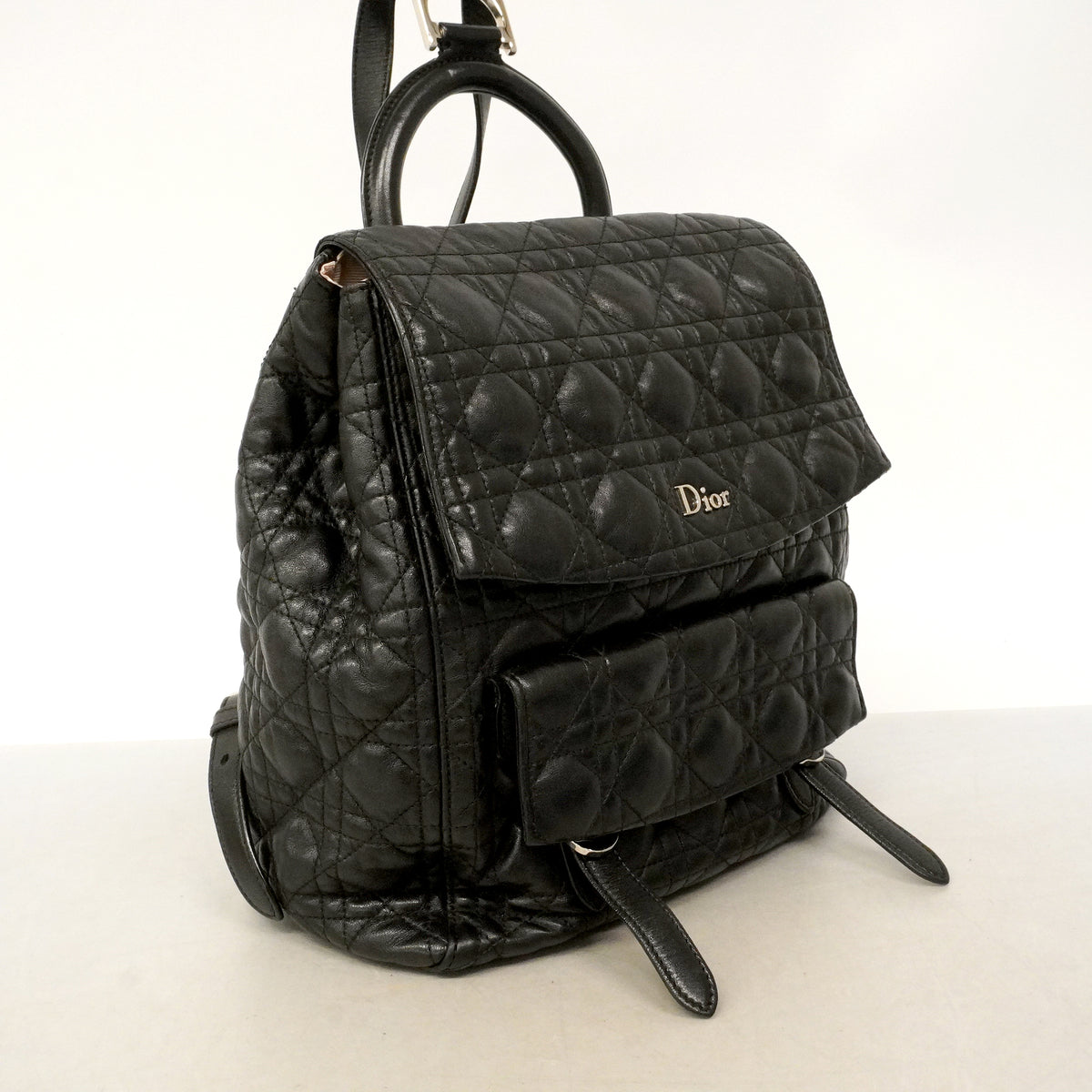 【6ge5776】クリスチャンディオール リュック・デイパック カナージュ レザー ブラック シルバー金具【中古】レディース