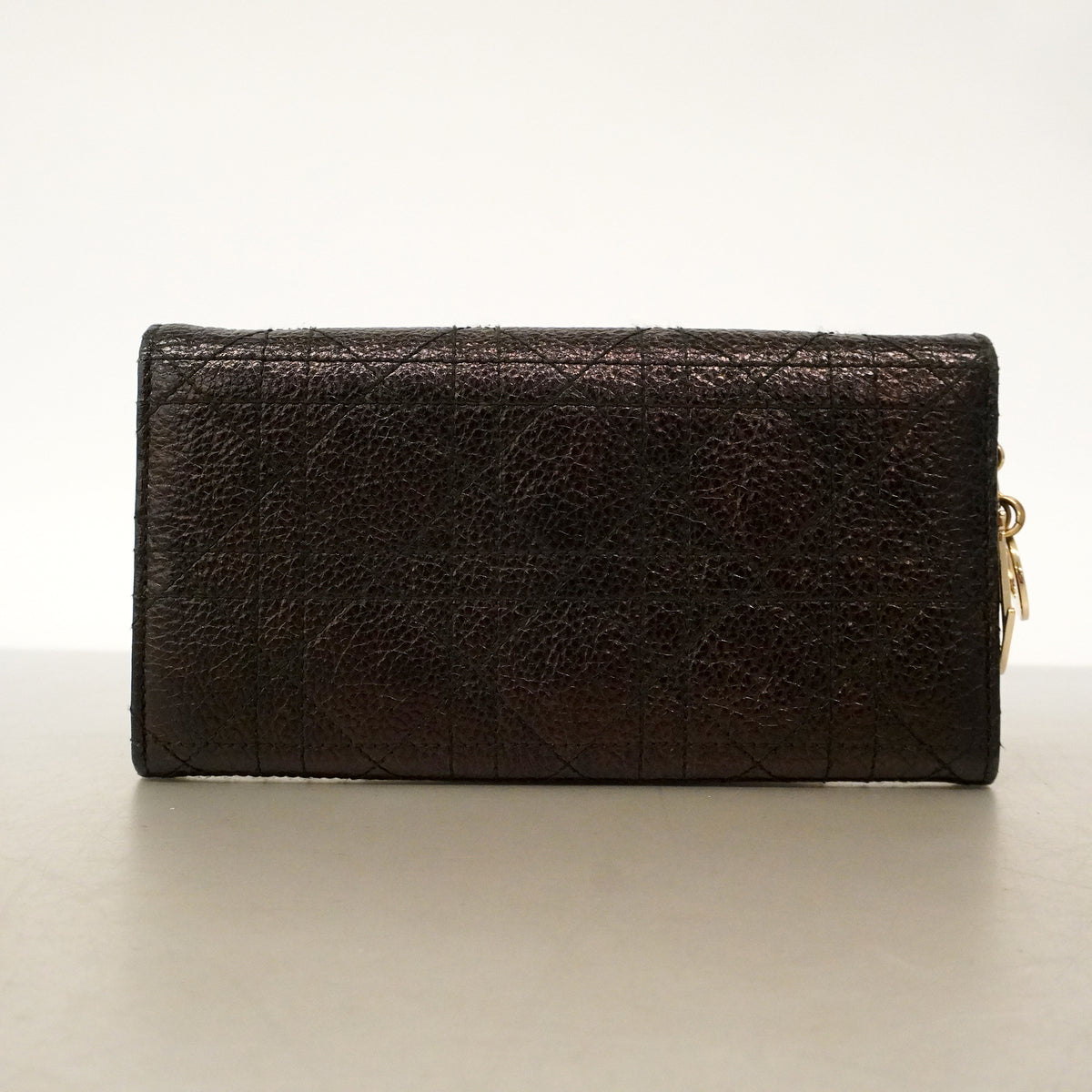 【6ge5781】クリスチャンディオール 長財布 カナージュ レザー ダークブラウン シャンパンゴールド金具【中古】レディース