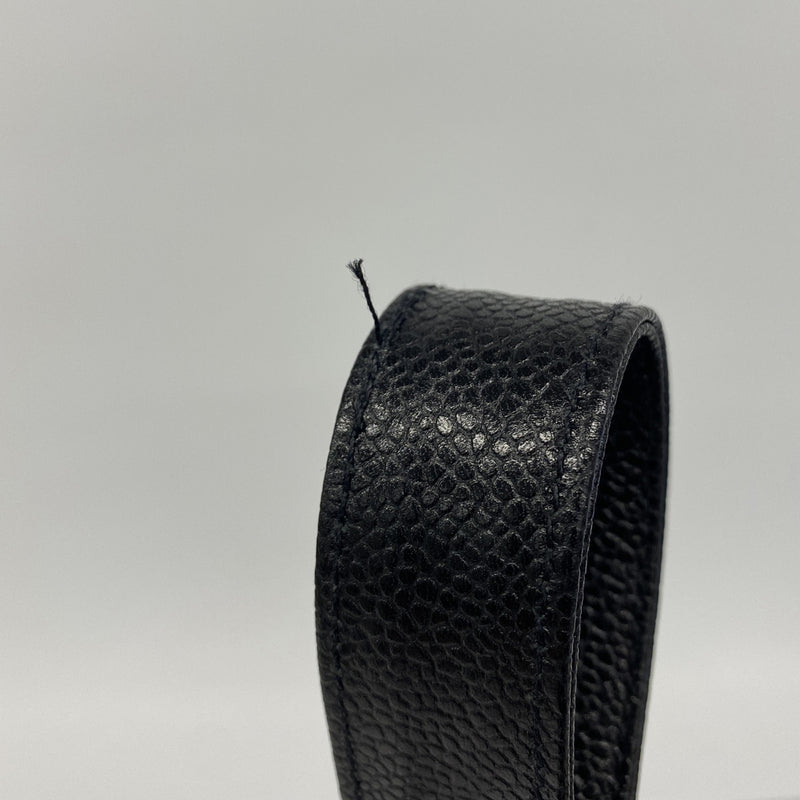 【6ge5786-k】シャネル チェーントート キャビアスキン ブラック ゴールド金具【中古】レディース