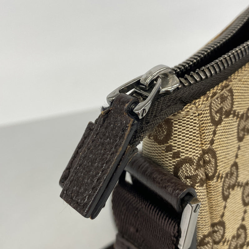 【6ge5787-k】グッチ ショルダーバッグ GGキャンバス 114273 キャンバス ベージュ シルバー金具【中古】レディース