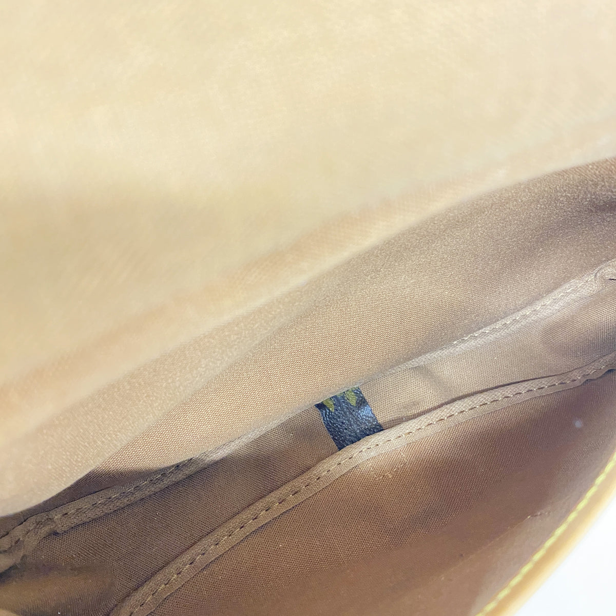 【6ge5793】ルイヴィトン ショルダーバッグ モノグラム ソミュール30 M42256 ブラウン【中古】レディース