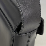 【6ge5801】サルヴァトーレフェラガモ ショルダーバッグ ヴァラ レザー ブラック ゴールド金具【中古】レディース