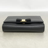 【6ge5830】サルヴァトーレフェラガモ ショルダーバッグ ヴァラ レザー ブラック ゴールド金具【中古】レディース