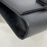 【6ge5830】サルヴァトーレフェラガモ ショルダーバッグ ヴァラ レザー ブラック ゴールド金具【中古】レディース