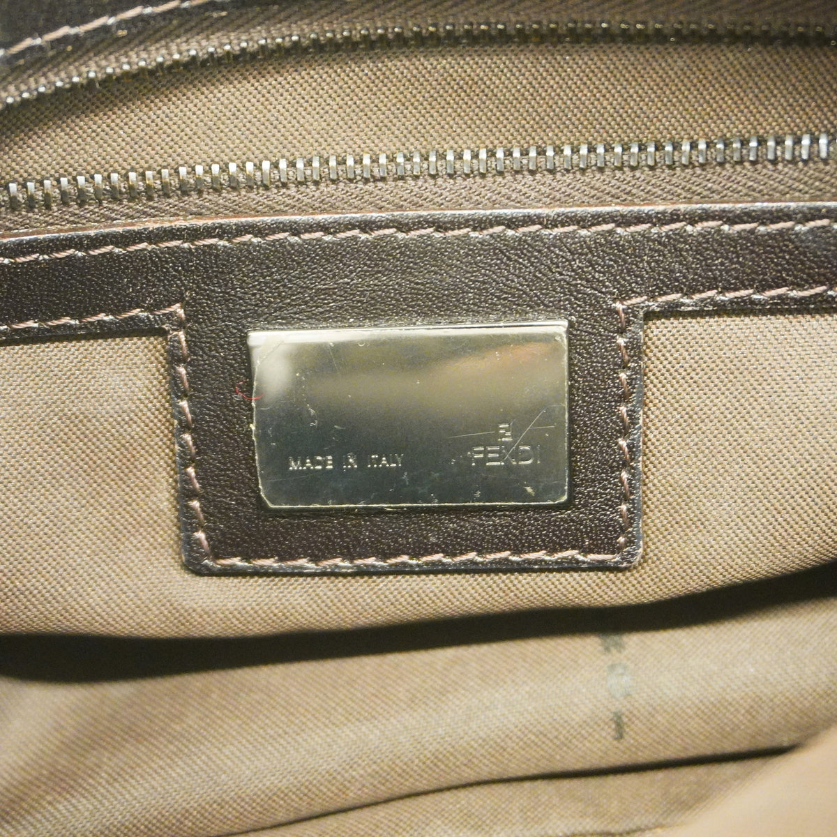【6ge5833】フェンディ ショルダーバッグ ズッキーノ ナイロンキャンバス ブラウン ベージュ シルバー金具【中古】レディース