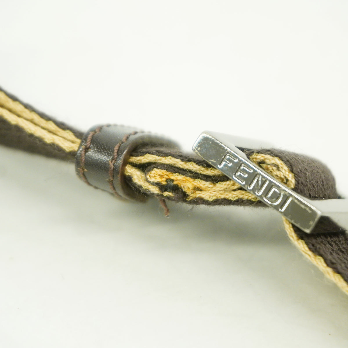 【6ge5833】フェンディ ショルダーバッグ ズッキーノ ナイロンキャンバス ブラウン ベージュ シルバー金具【中古】レディース