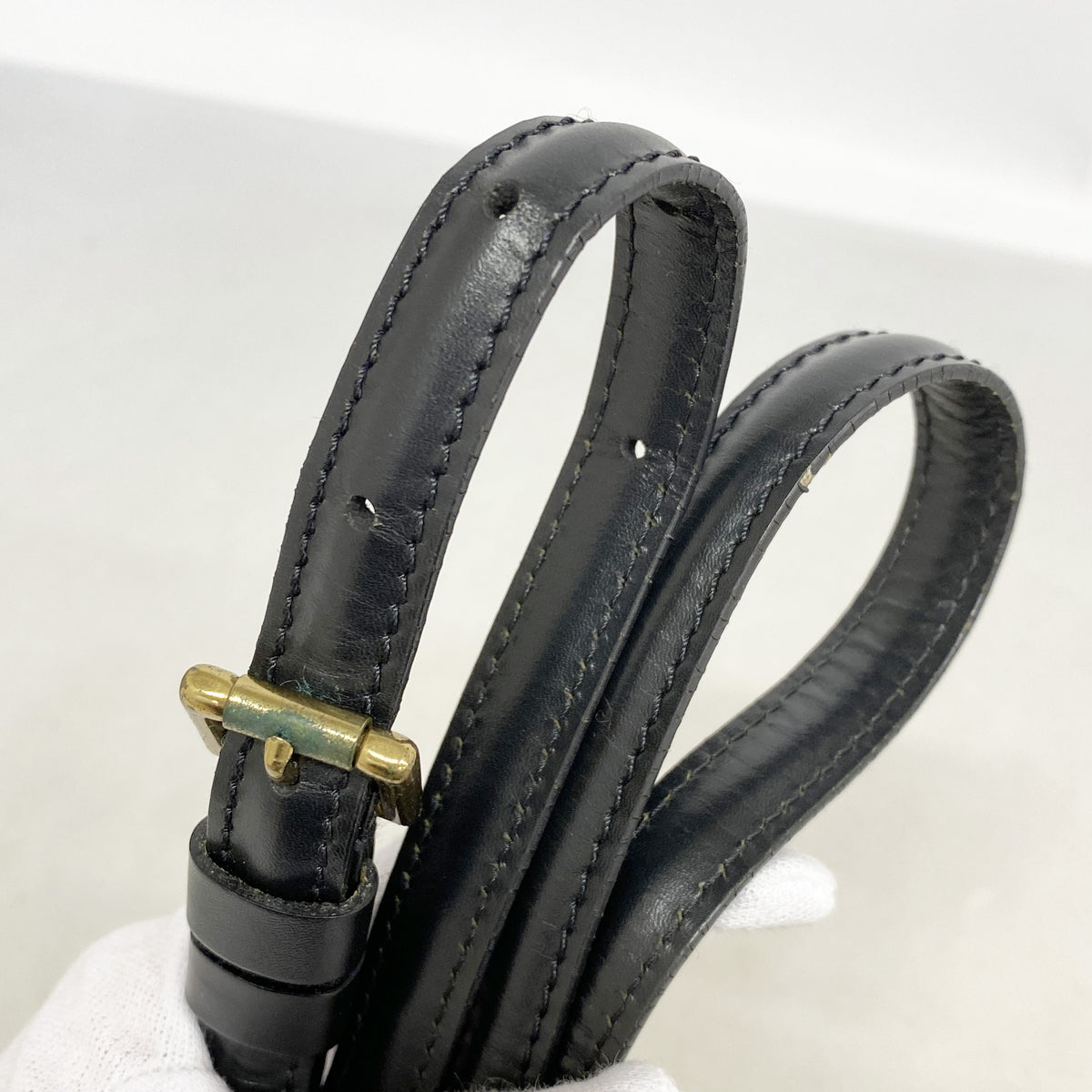 【6ge5844】ルイヴィトン ショルダーバッグ エピ トロカデロ24 M52312 ノワール【中古】レディース