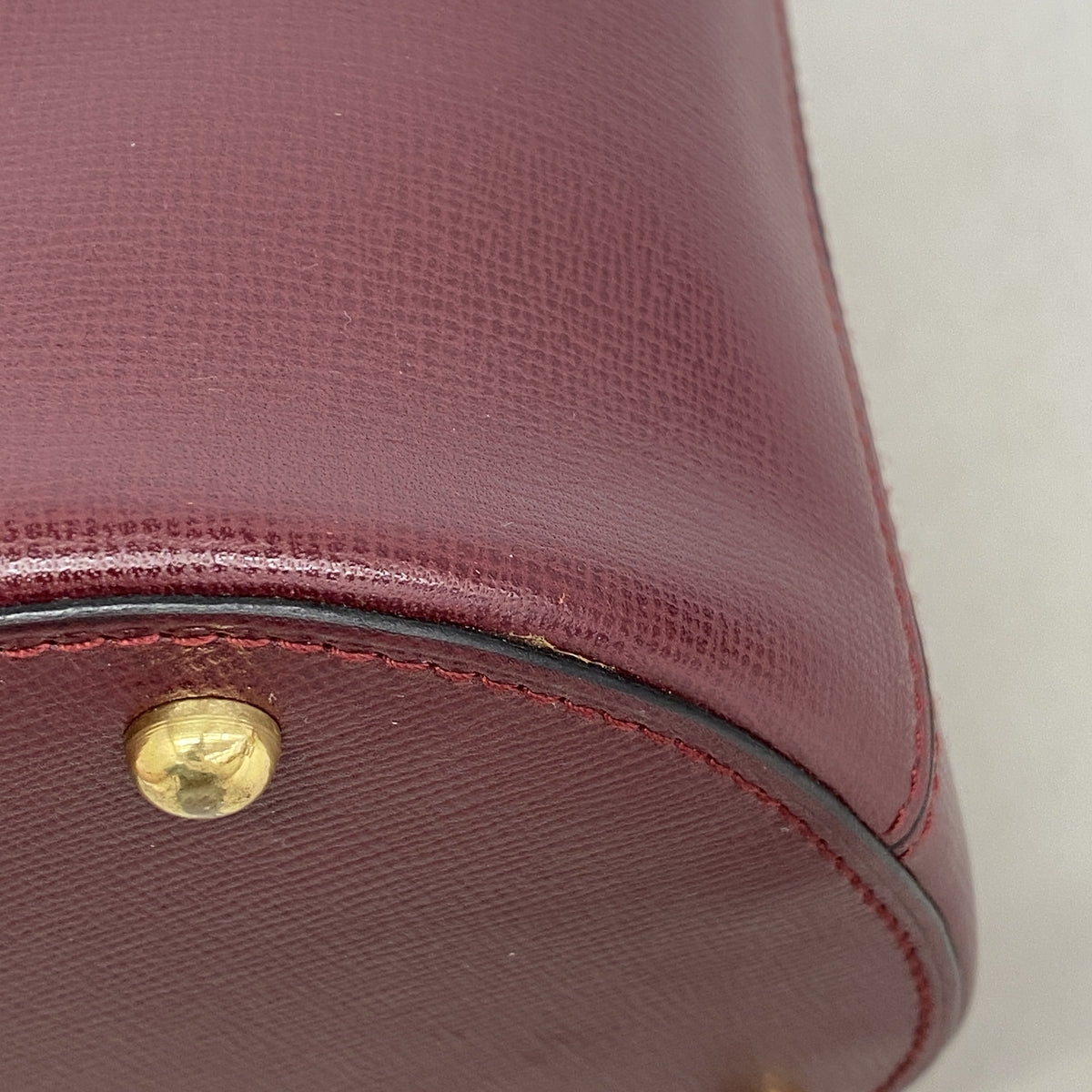 【6ge5873】カルティエ ショルダーバッグ マスト レザー ボルドー ゴールド金具【中古】レディース