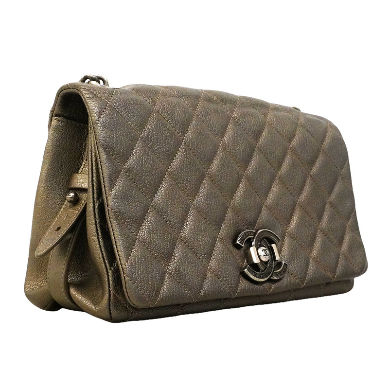 【6ge5883】シャネル ショルダーバッグ マトラッセ チェーンショルダー レザー グレー シルバー金具【中古】レディース