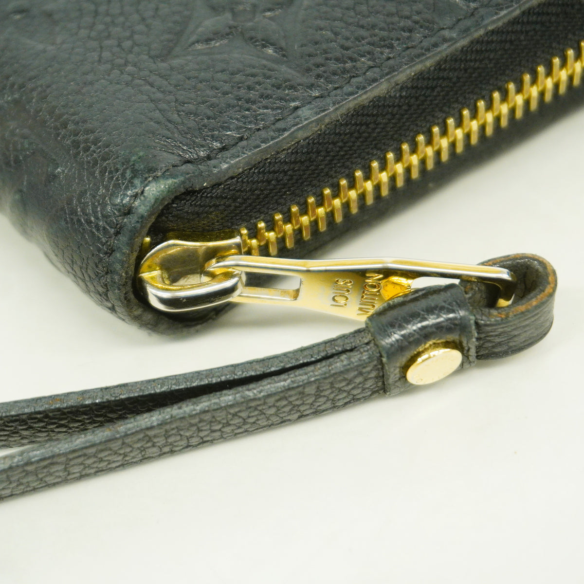 【6ge5896-k】ルイヴィトン 長財布 モノグラム・アンプラント ジッピーウォレット M60571 ノワール【中古】メンズ レディース ユニセックス