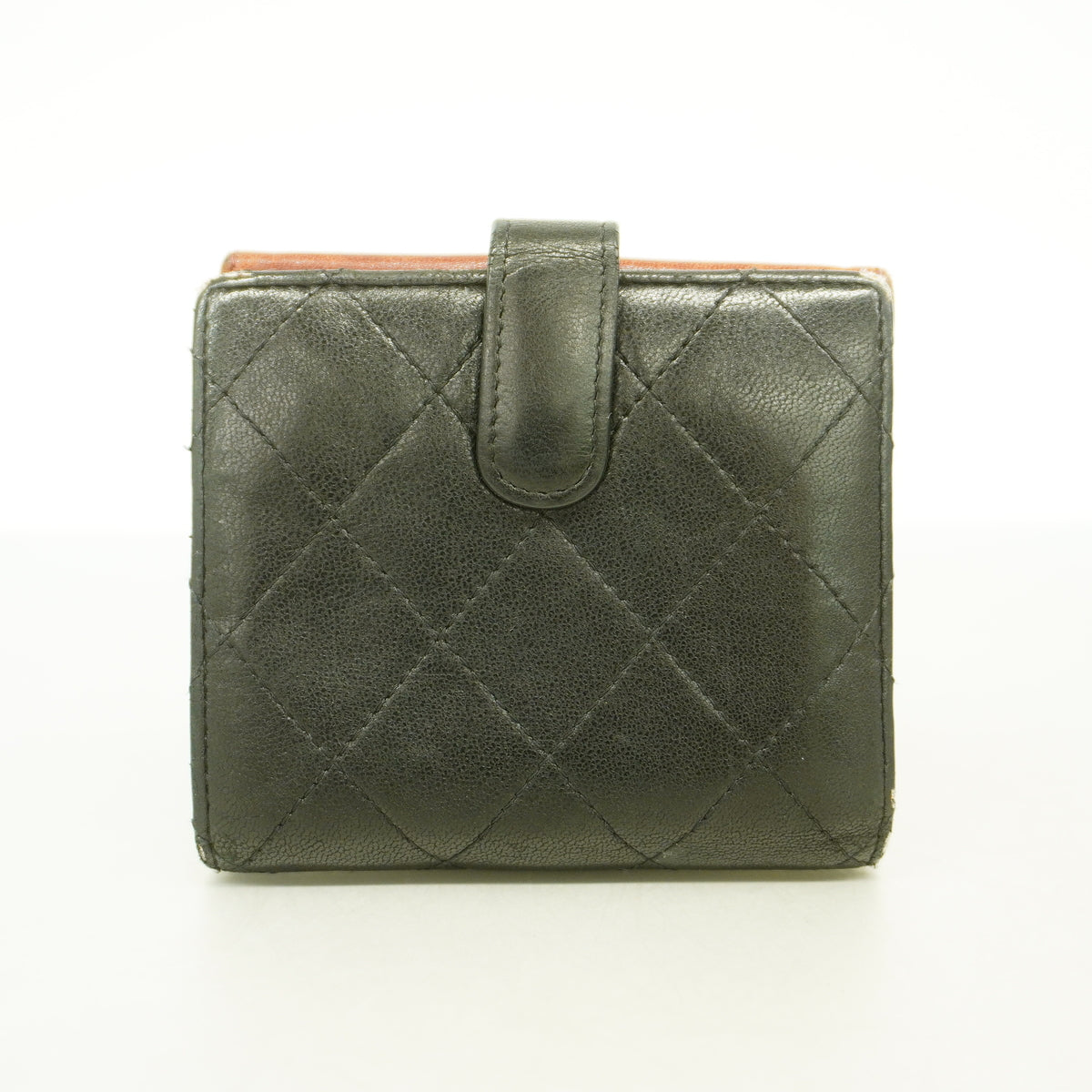【6ge5905-k】シャネル 財布 マトラッセ ラムスキン ブラック シルバー金具【中古】レディース