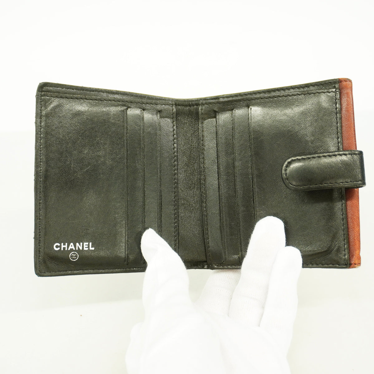 【6ge5905-k】シャネル 財布 マトラッセ ラムスキン ブラック シルバー金具【中古】レディース