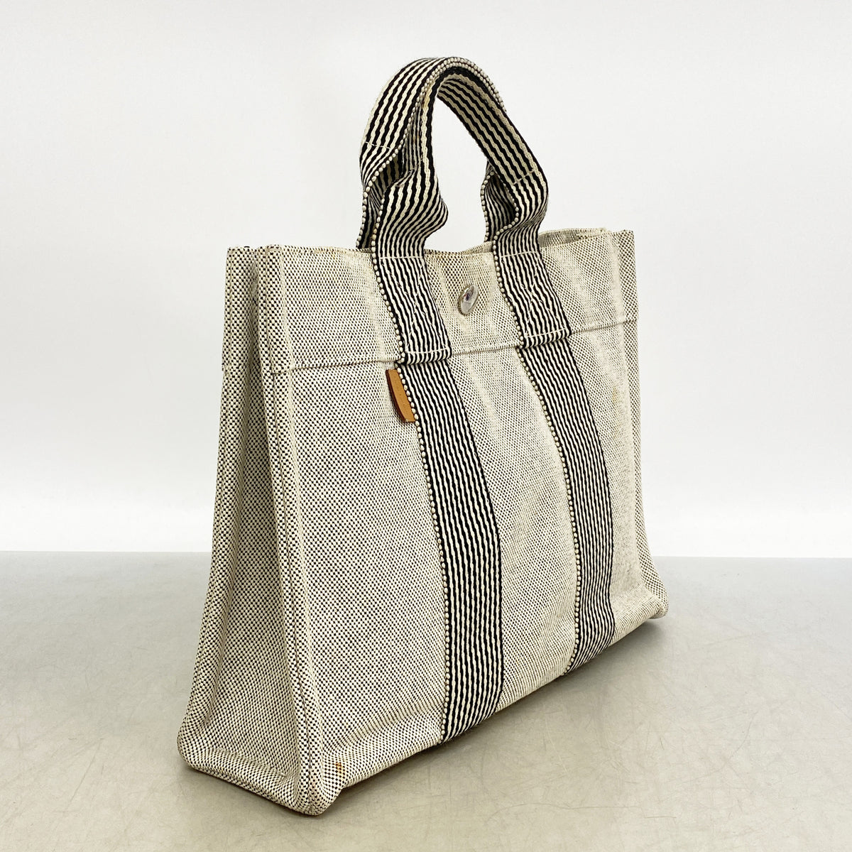 【6ge5932-k】エルメス ハンドバッグ ニューフールトゥ キャンバス ブラック シルバー金具【中古】メンズ レディース ユニセックス