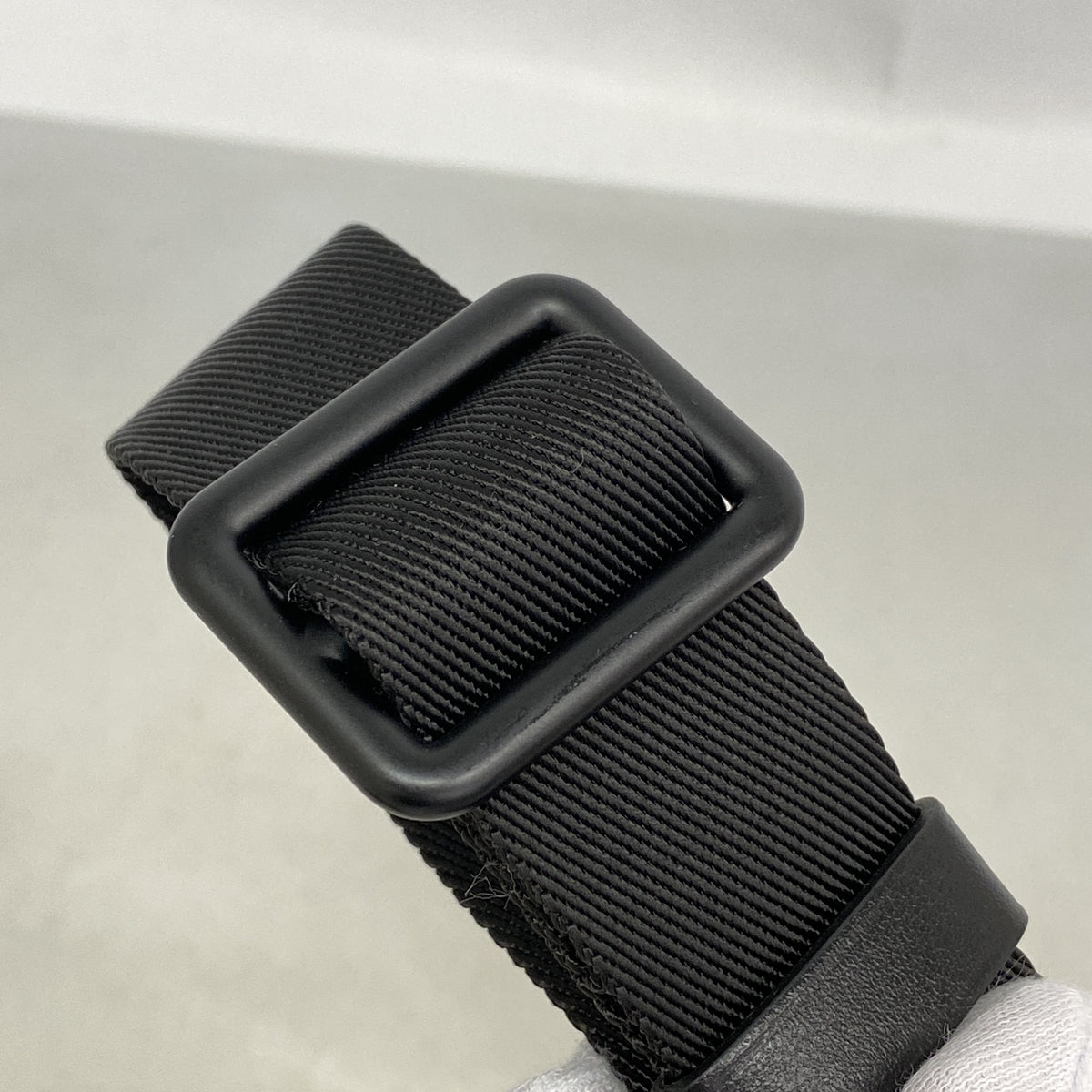 【6ge5938-k】ルイヴィトン ウエストバッグ モノグラム・シャドウ ディスカバリーバムバッグPM M46036 ブラック【中古】メンズ