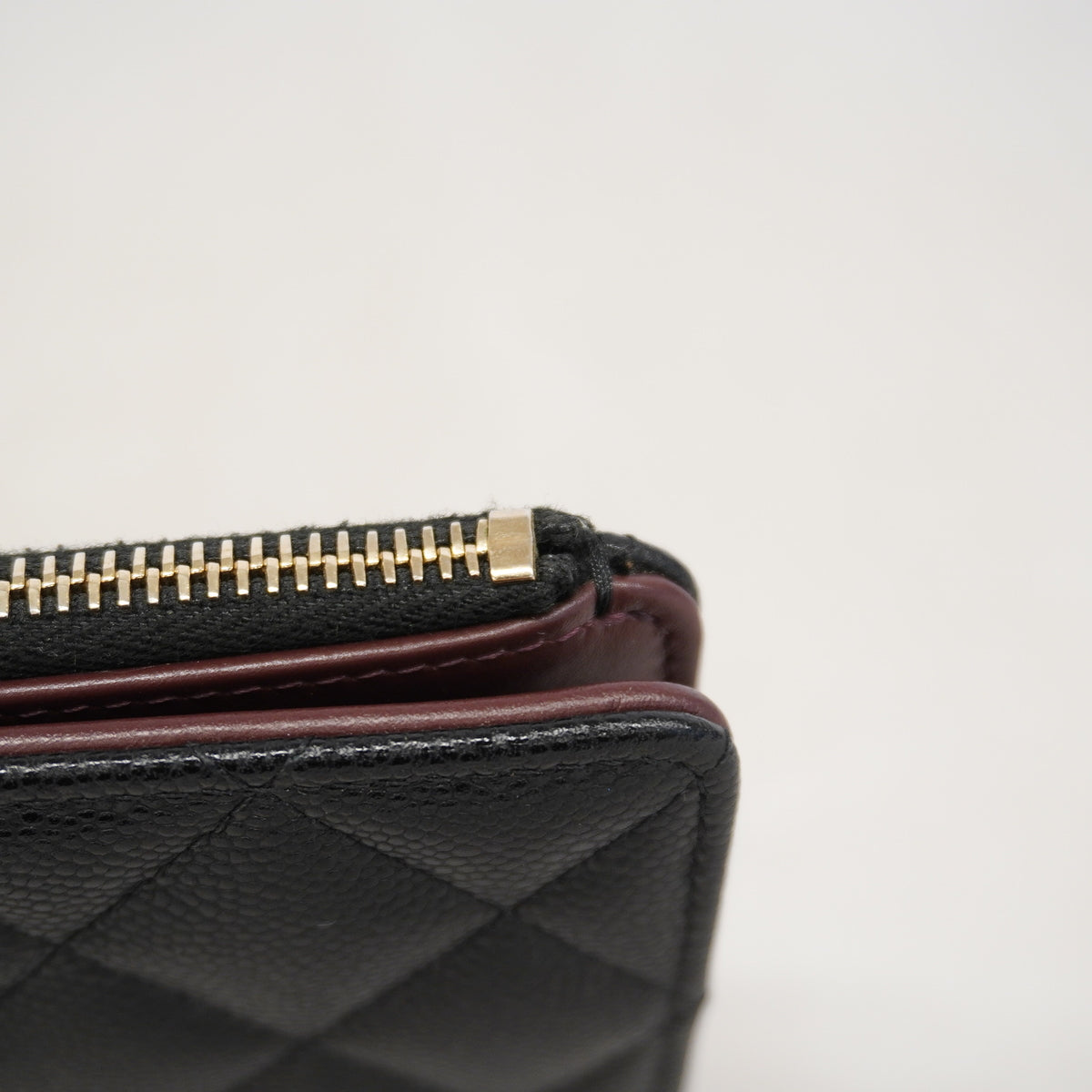 【6ge5940】シャネル 長財布 マトラッセ キャビアスキン ブラック シャンパンゴールド金具【中古】レディース