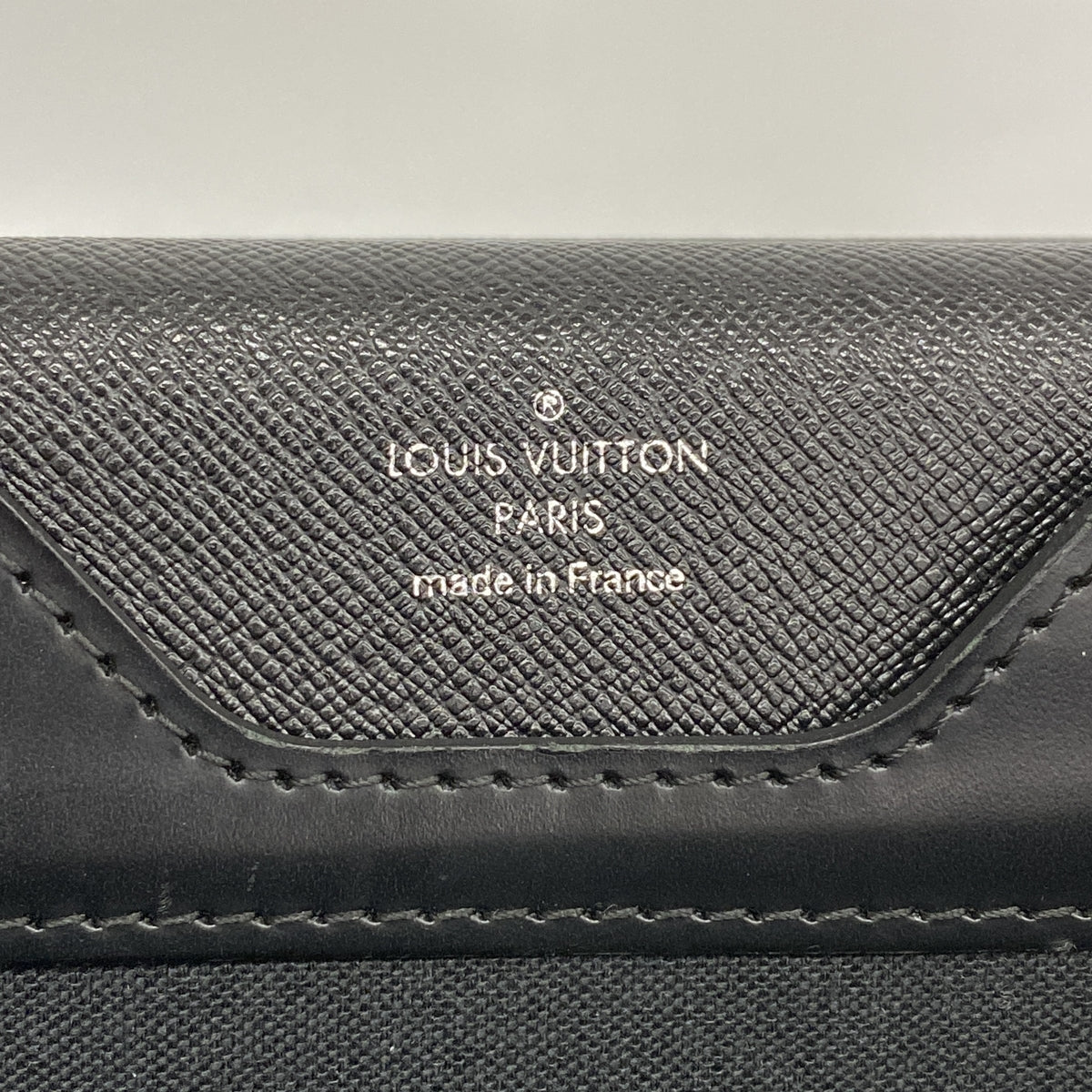 【6ge5978-k】ルイヴィトン ビジネスバッグ タイガ ロブスト1 M31052 アルドワーズ【中古】メンズ