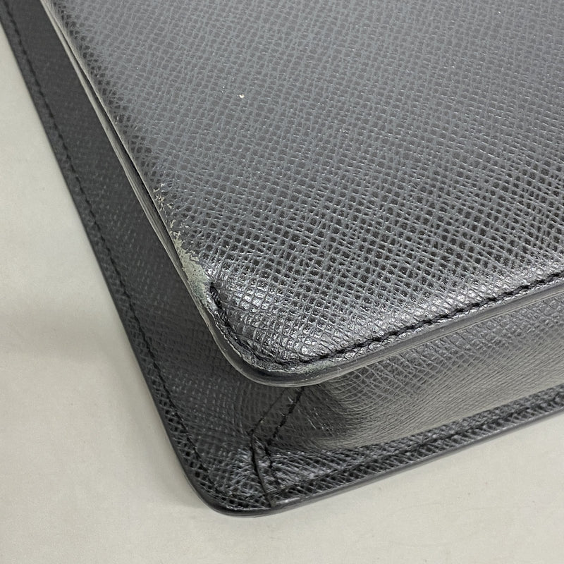 【6ge5978-k】ルイヴィトン ビジネスバッグ タイガ ロブスト1 M31052 アルドワーズ【中古】メンズ