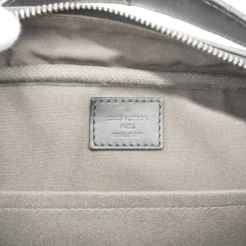 【6ge5983】ルイヴィトン ボディバッグ ダミエ・アンフィニ アンブレール N41288 オニキス【中古】メンズ