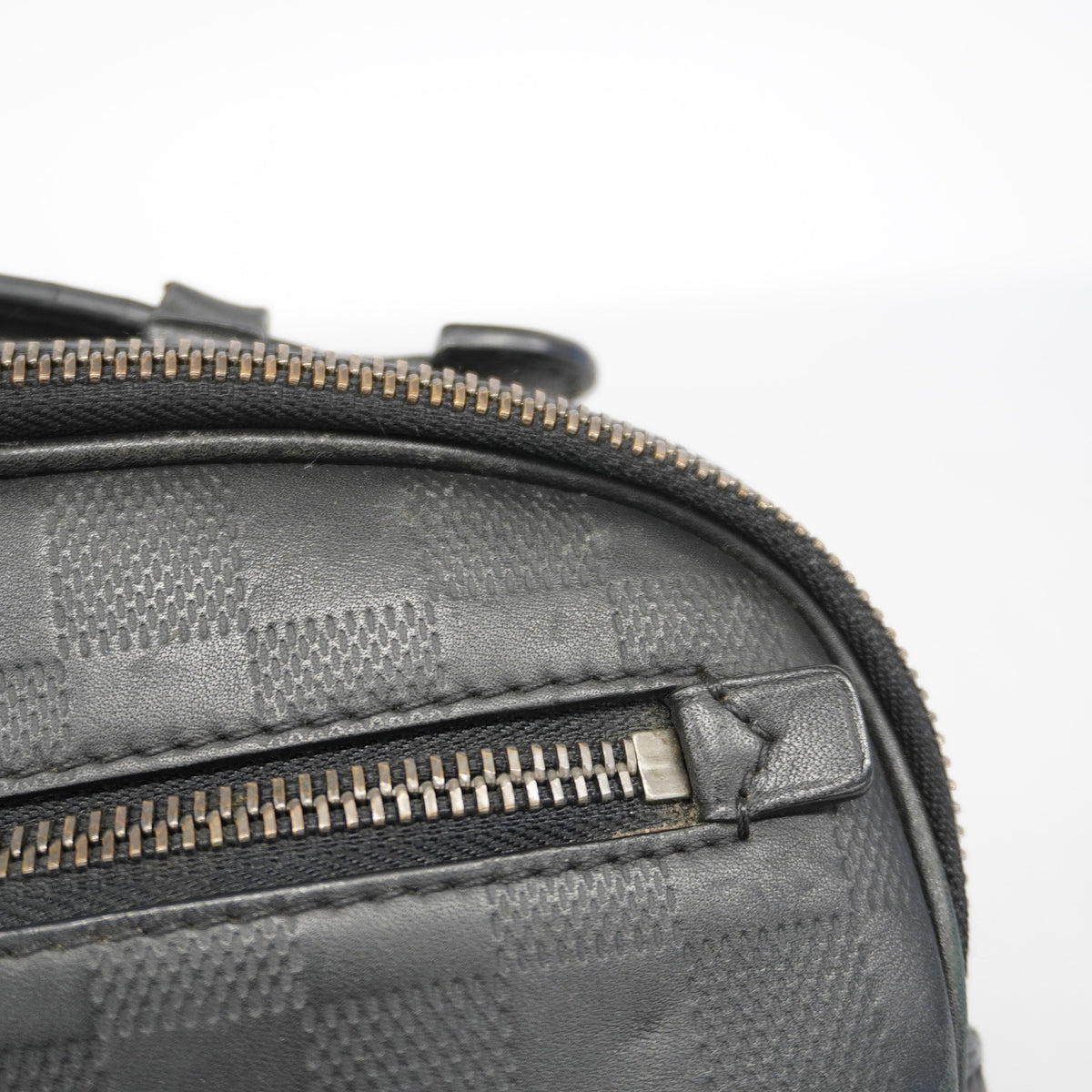 【6ge5983】ルイヴィトン ボディバッグ ダミエ・アンフィニ アンブレール N41288 オニキス【中古】メンズ