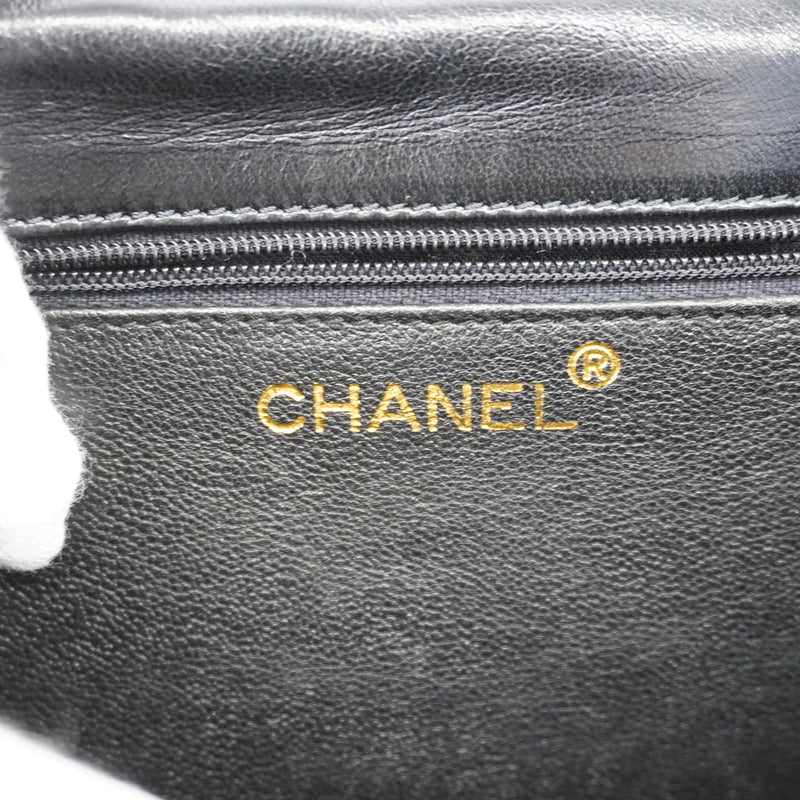 【6ge5988】シャネル ショルダーバッグ チェーンショルダー ラムスキン ブラック ゴールド金具【中古】レディース